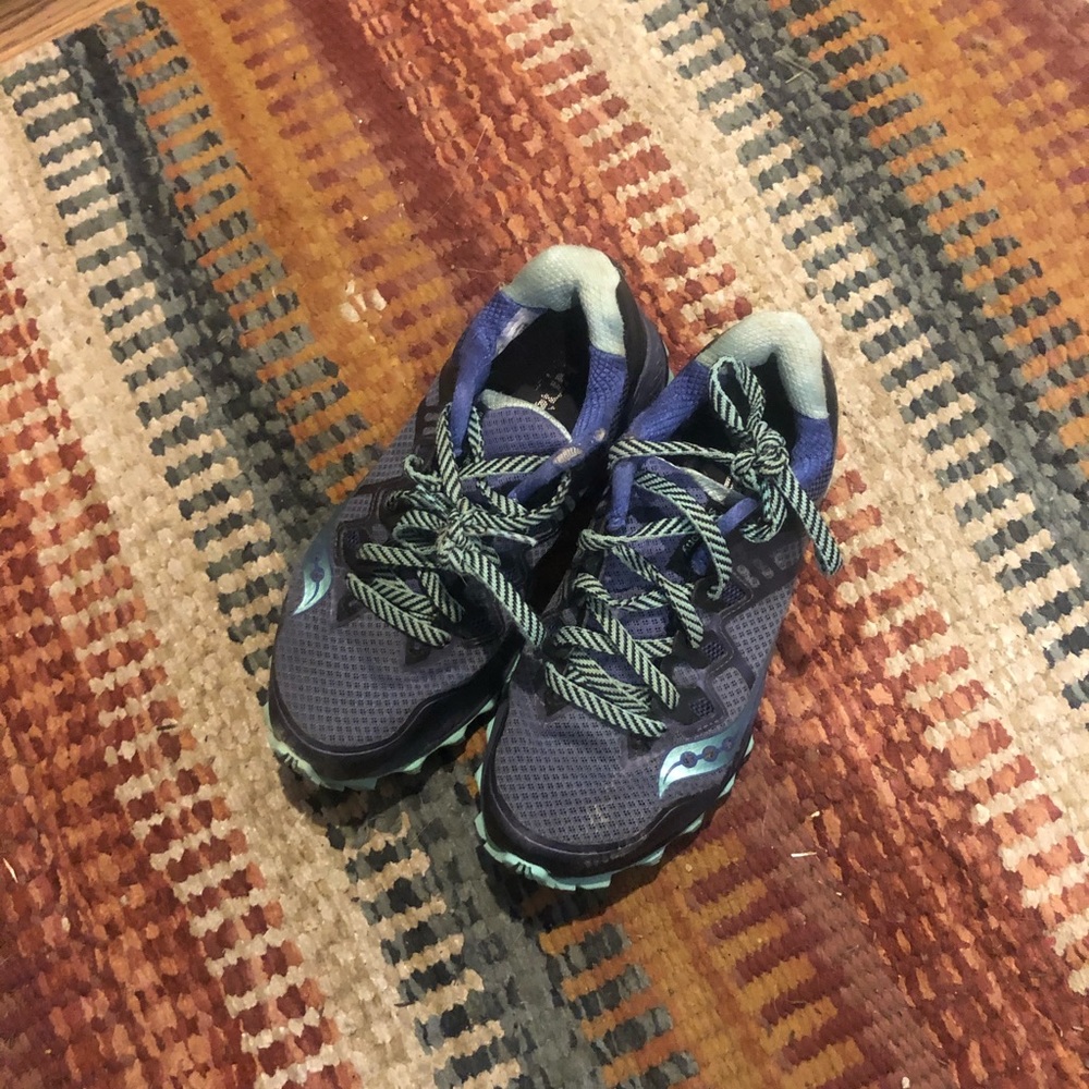 Saucony peregrine trail shoes